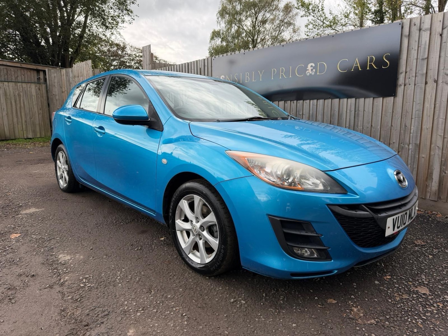 Used Mazda Mazda3 2010 for sale - 76608541: Photo 1