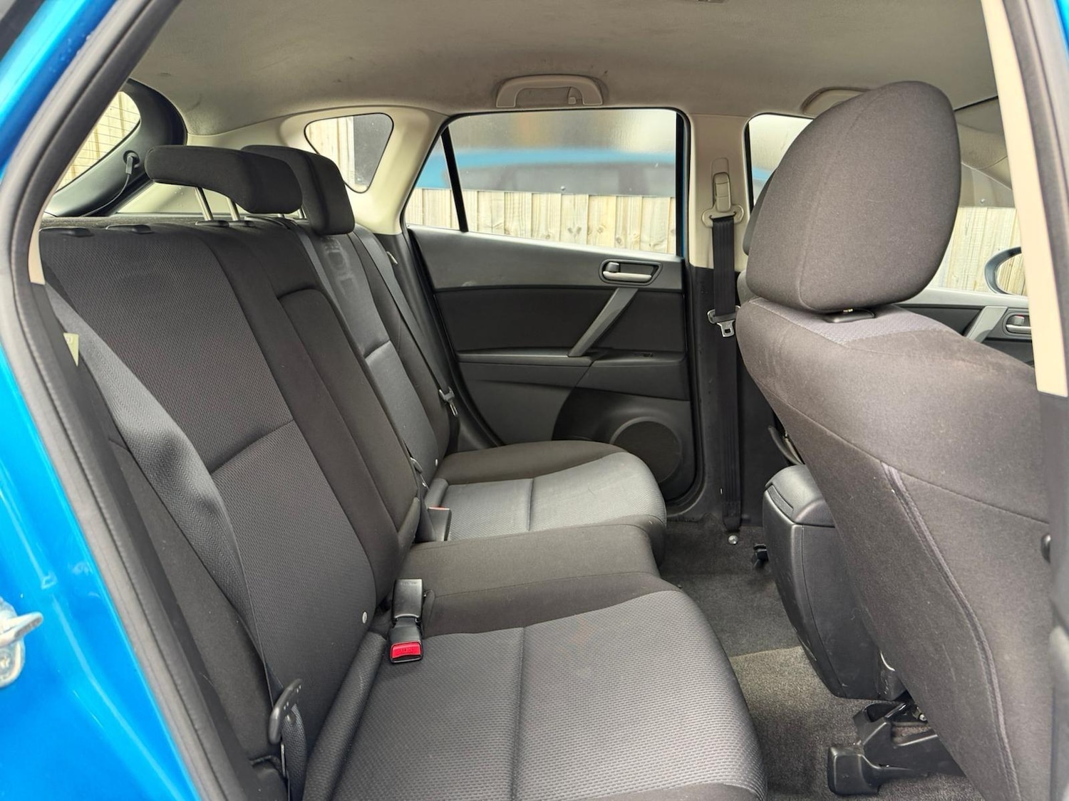 Used Mazda Mazda3 2010 for sale - 76608541: Photo 10