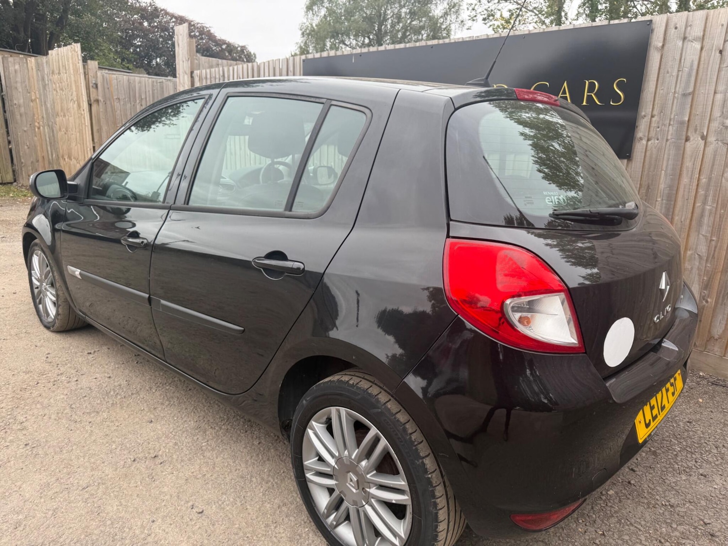 Used Renault Clio 2012 for sale - 76608583: Photo 4