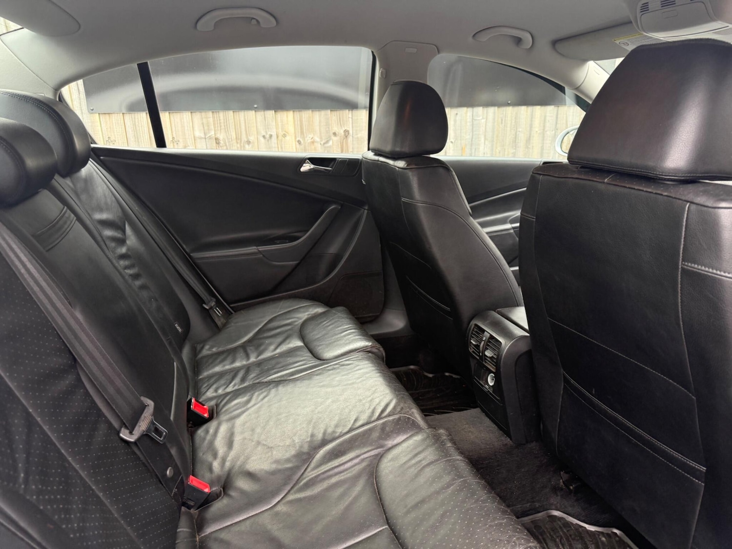 Used Volkswagen Passat for sale - 77267643: Photo 10