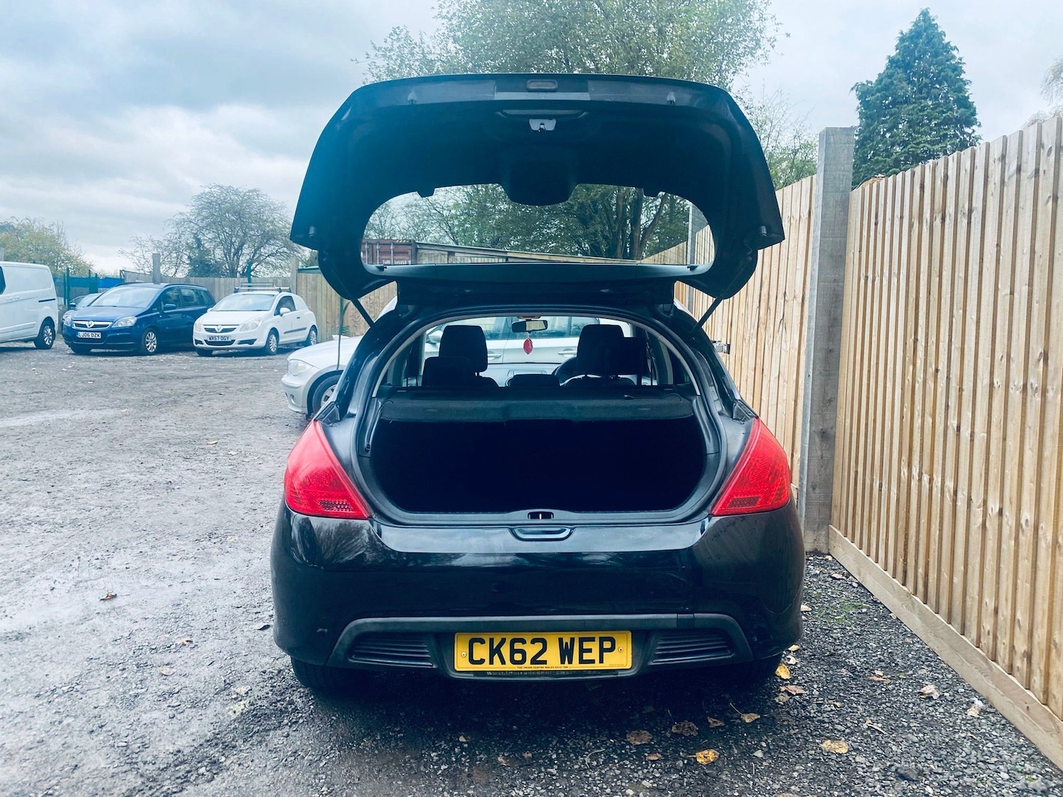 Used Peugeot 308 2012 for sale - 76666562: Photo 9