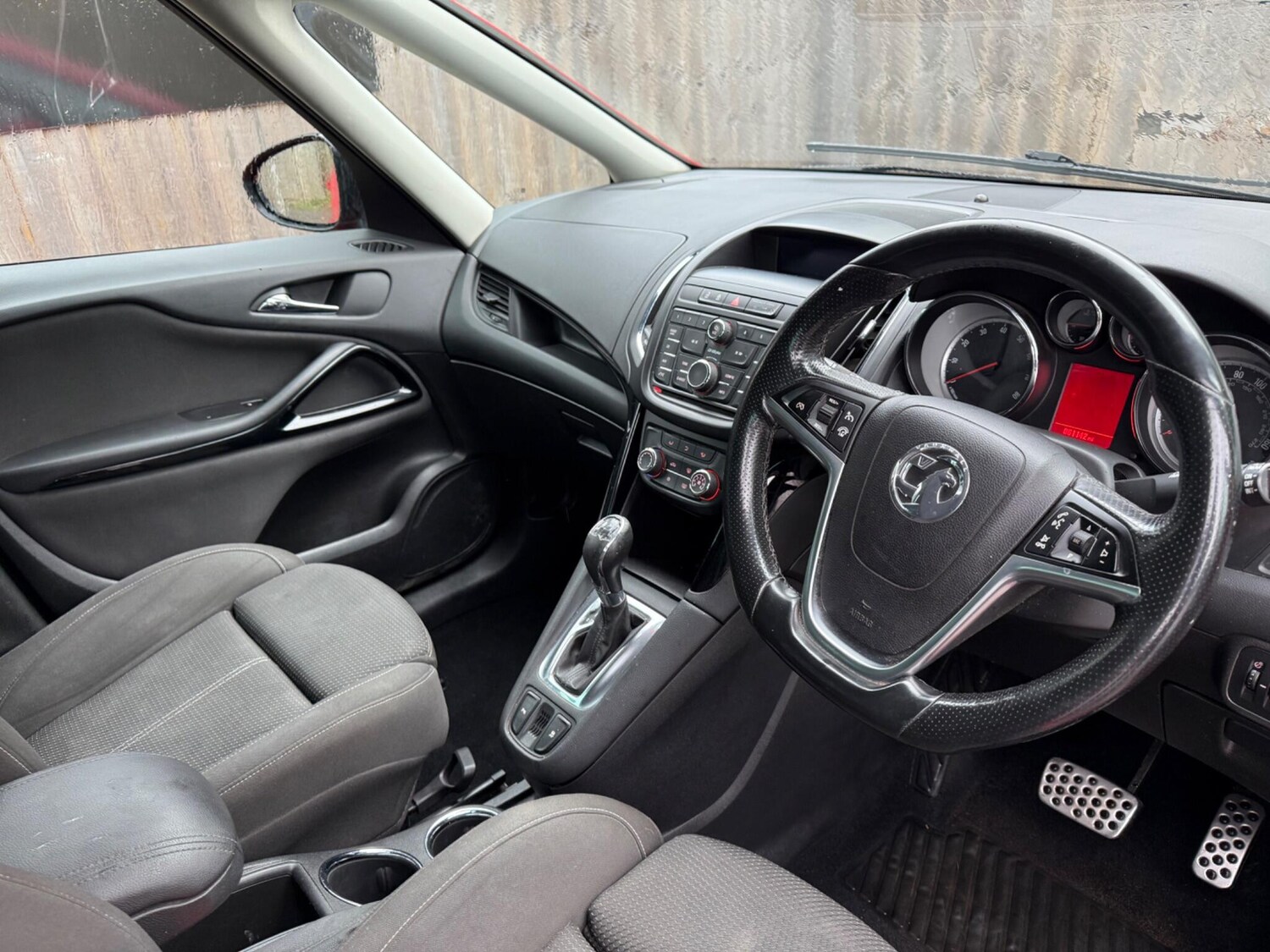 Used Vauxhall Zafira Tourer 2016 for sale - 76608528: Photo 9