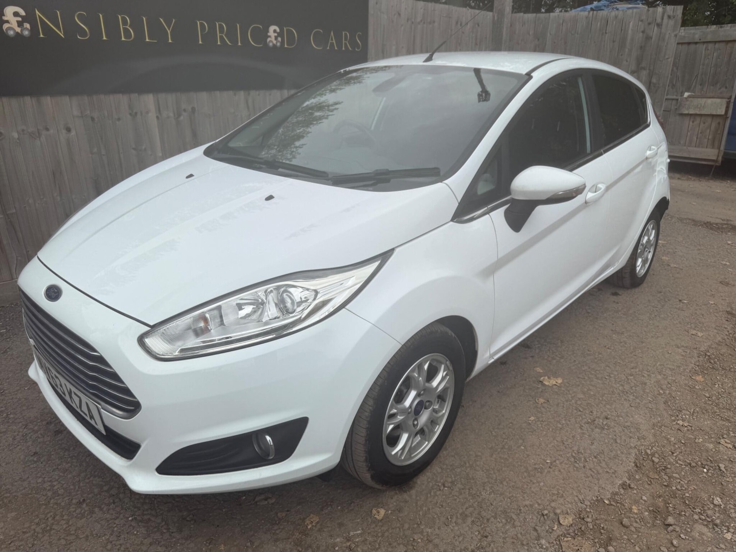 Used Ford Fiesta 2013 for sale - 76608498: Photo 3