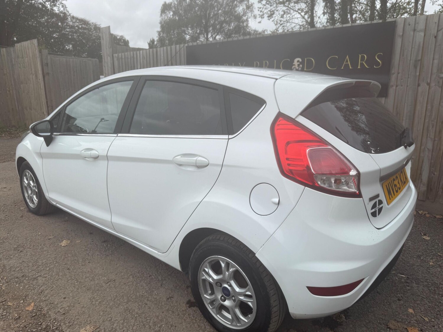 Used Ford Fiesta 2013 for sale - 76608498: Photo 4