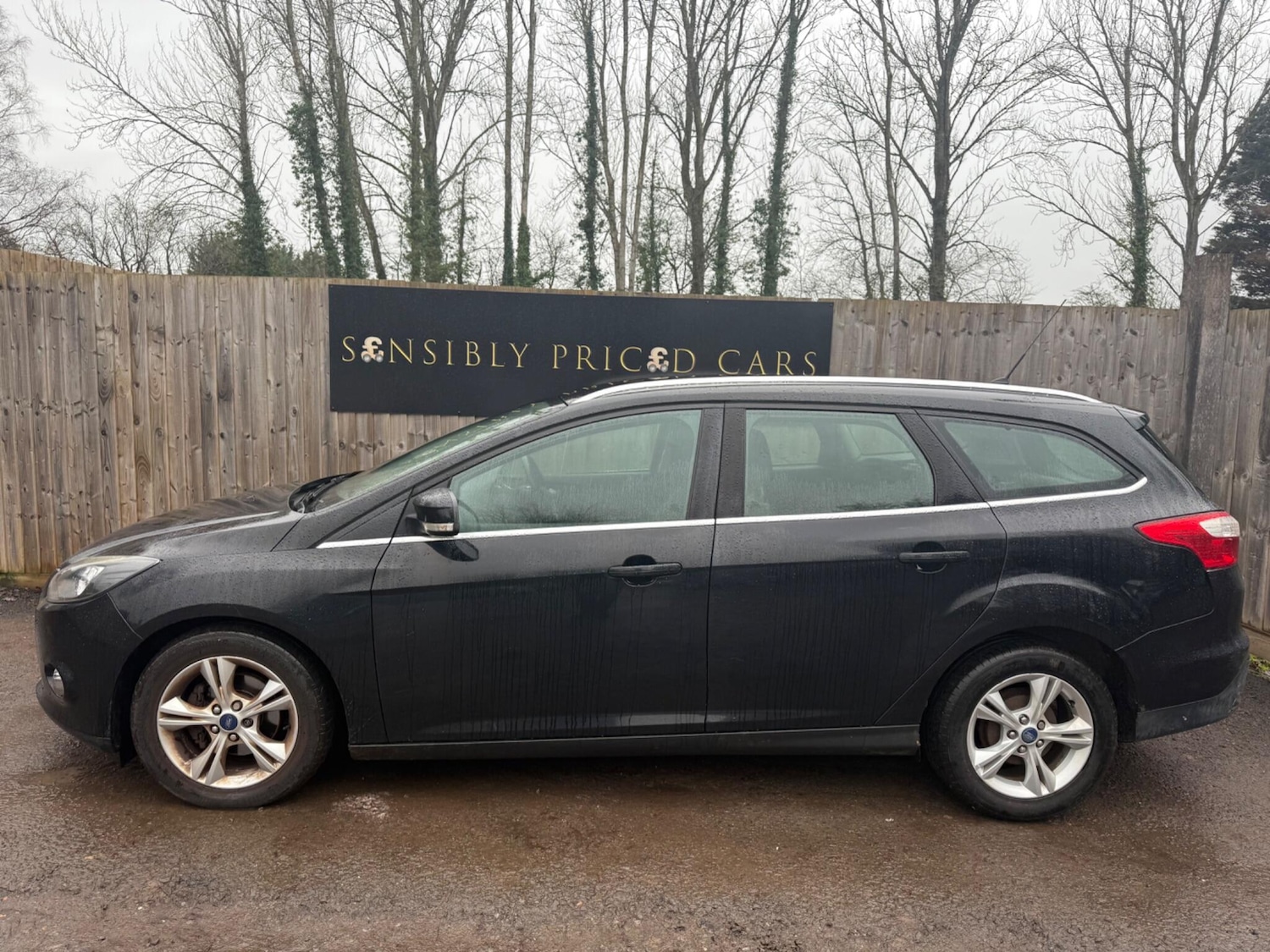 Used Ford Focus 2013 for sale - 77190678: Photo 4