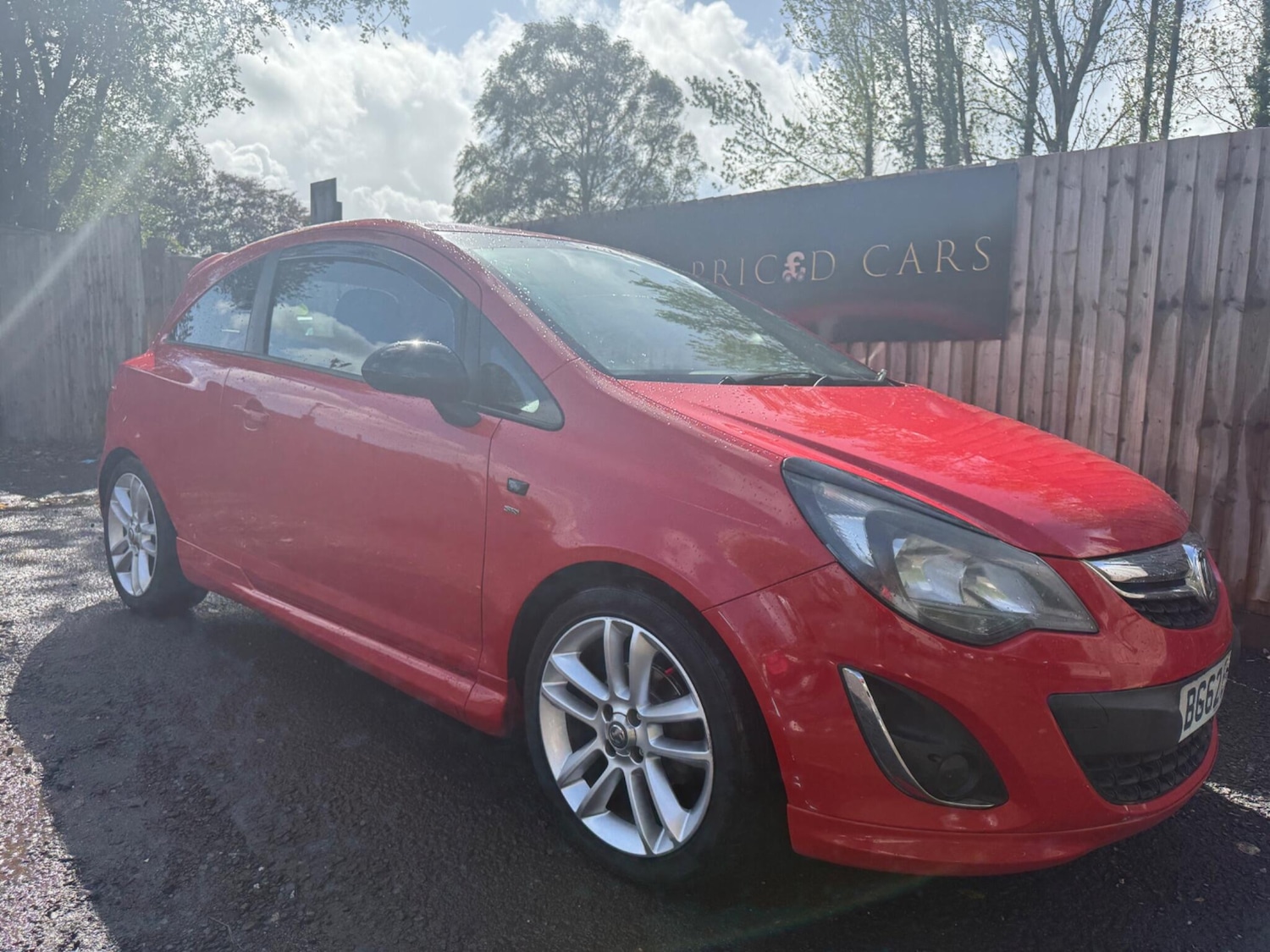 Used Vauxhall Corsa 2012 for sale - 76607190: Photo 1
