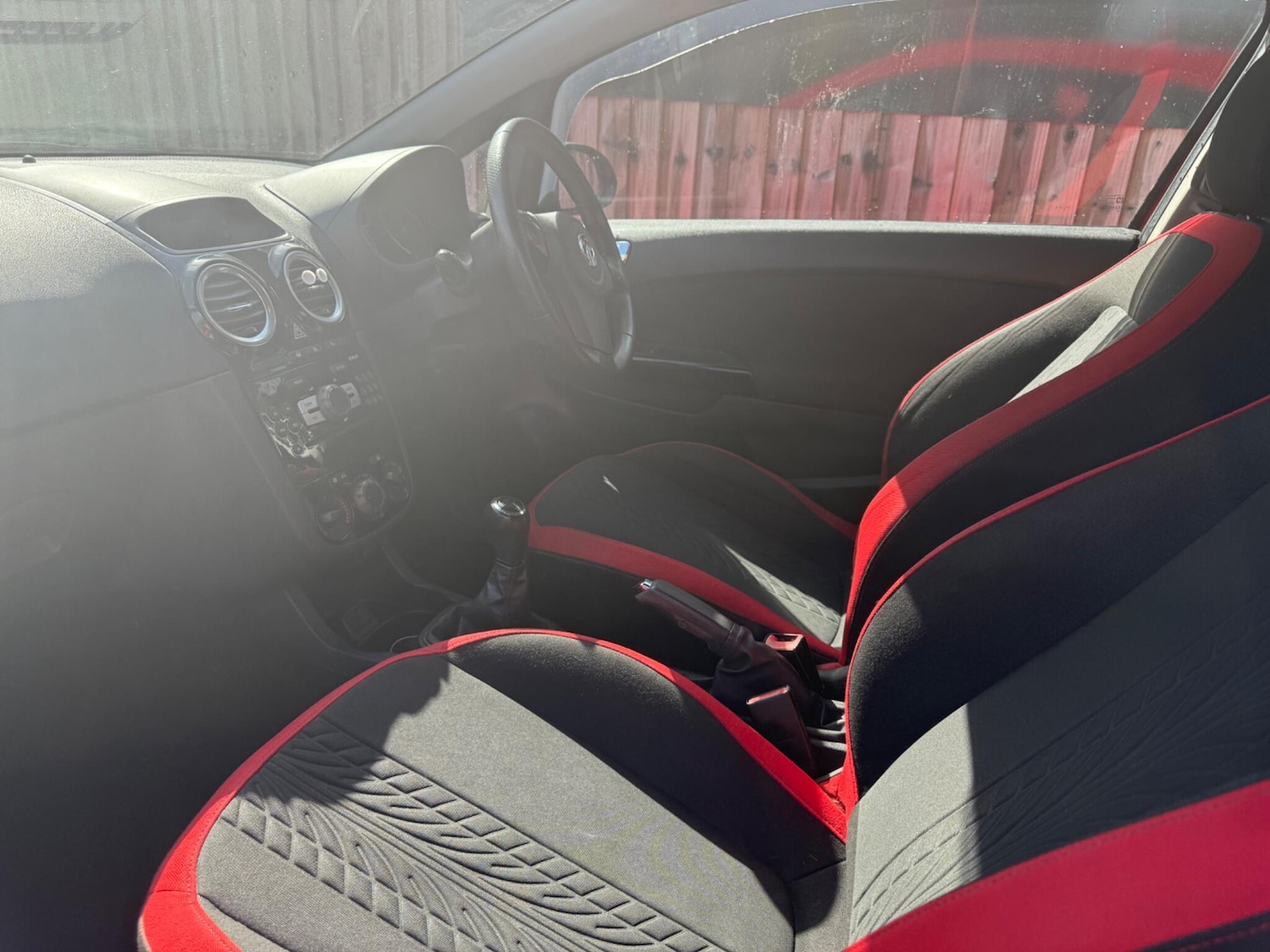 Used Vauxhall Corsa 2012 for sale - 76607190: Photo 12