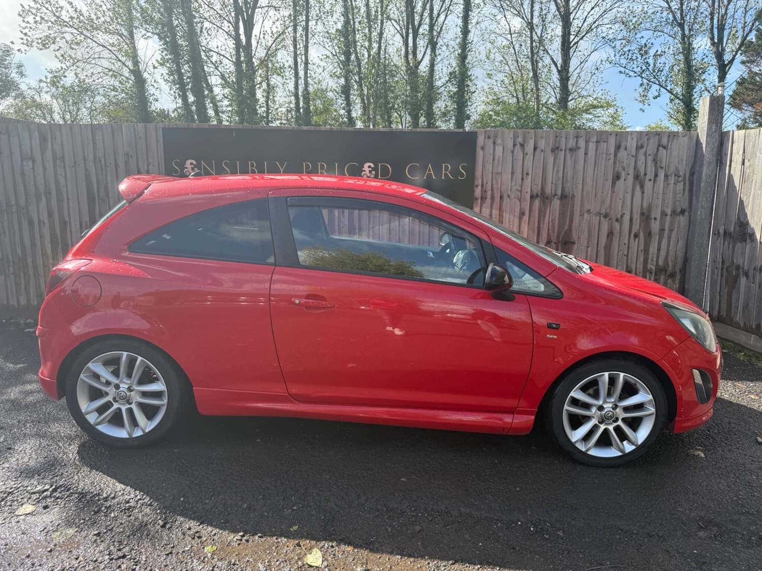 Used Vauxhall Corsa 2012 for sale - 76607190: Photo 7