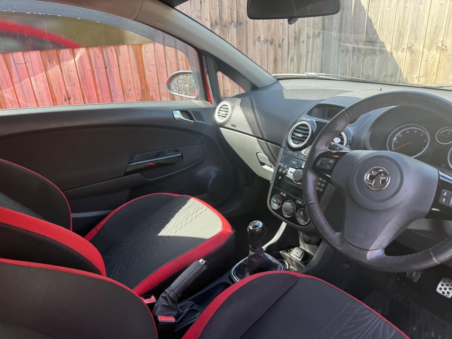 Used Vauxhall Corsa 2012 for sale - 76607190: Photo 9