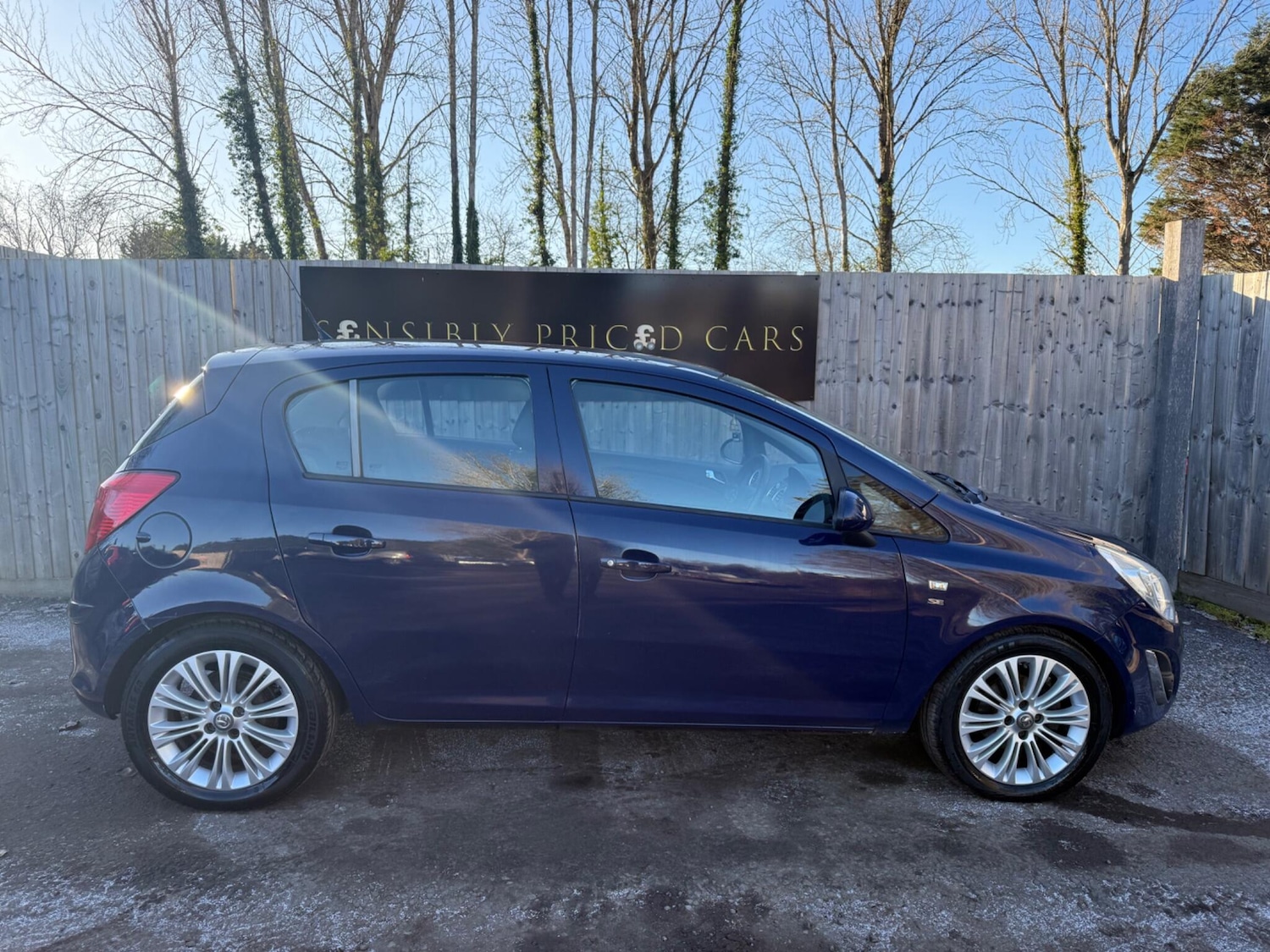 Used Vauxhall Corsa 2011 for sale - 77098122: Photo 7