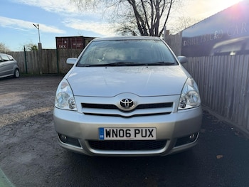 Used Toyota Corolla Verso 2006 for sale - 77066855: Photo