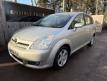 Used Toyota Corolla Verso 2006 for sale - 77066855: Photo