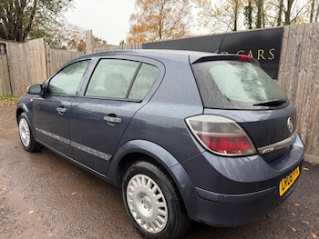 Used Vauxhall Astra 2008 for sale - 76607402: Photo
