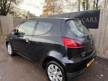 Used Mitsubishi Colt 2011 for sale - 76607404: Photo