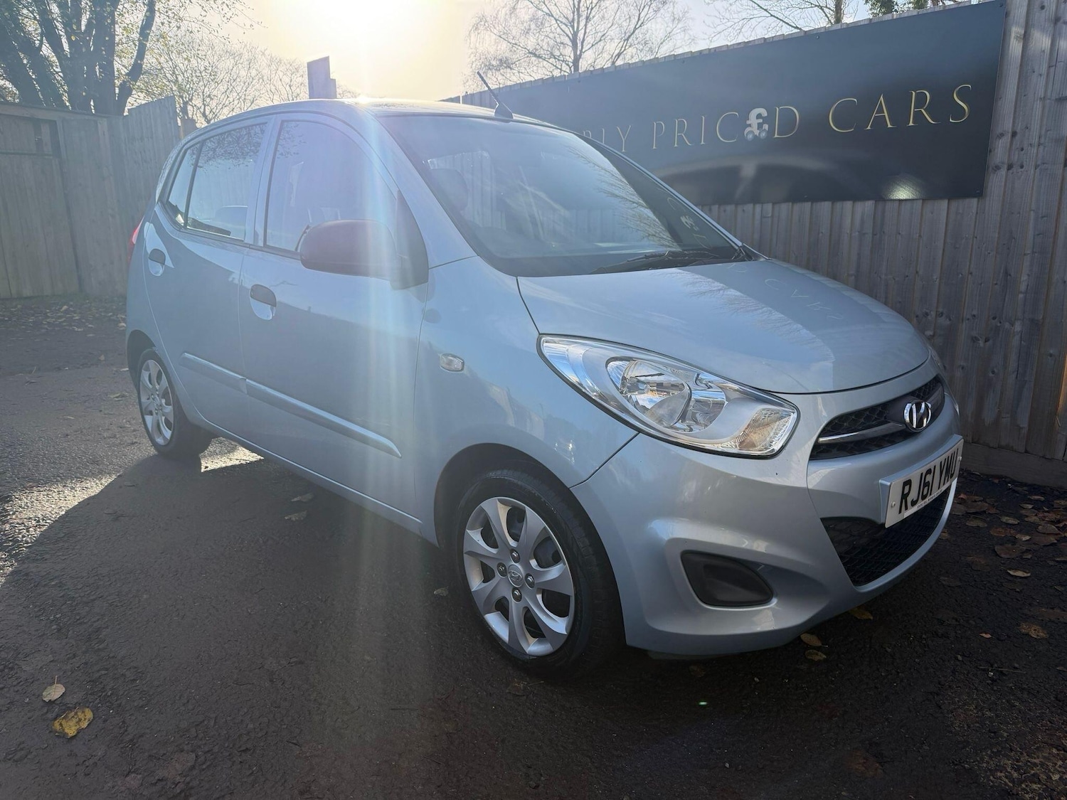 Used Hyundai i10 2011 for sale - 76727181: Photo 5