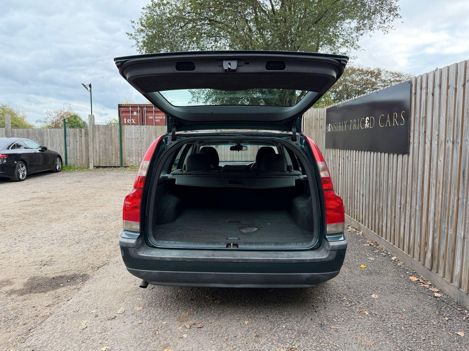 Used Volvo V70 2002 for sale - 76608473: Photo 14