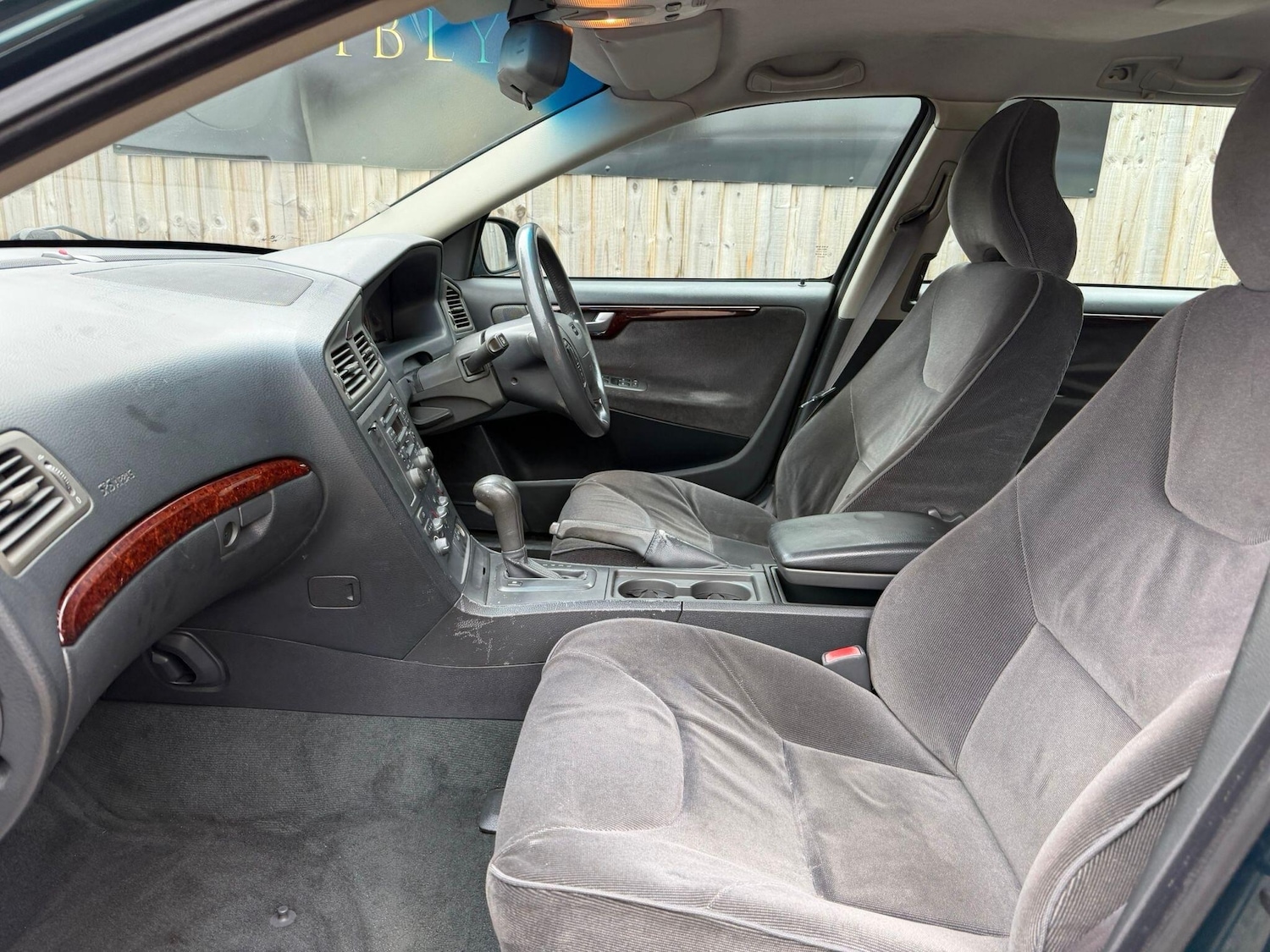 Used Volvo V70 2002 for sale - 76608473: Photo 15