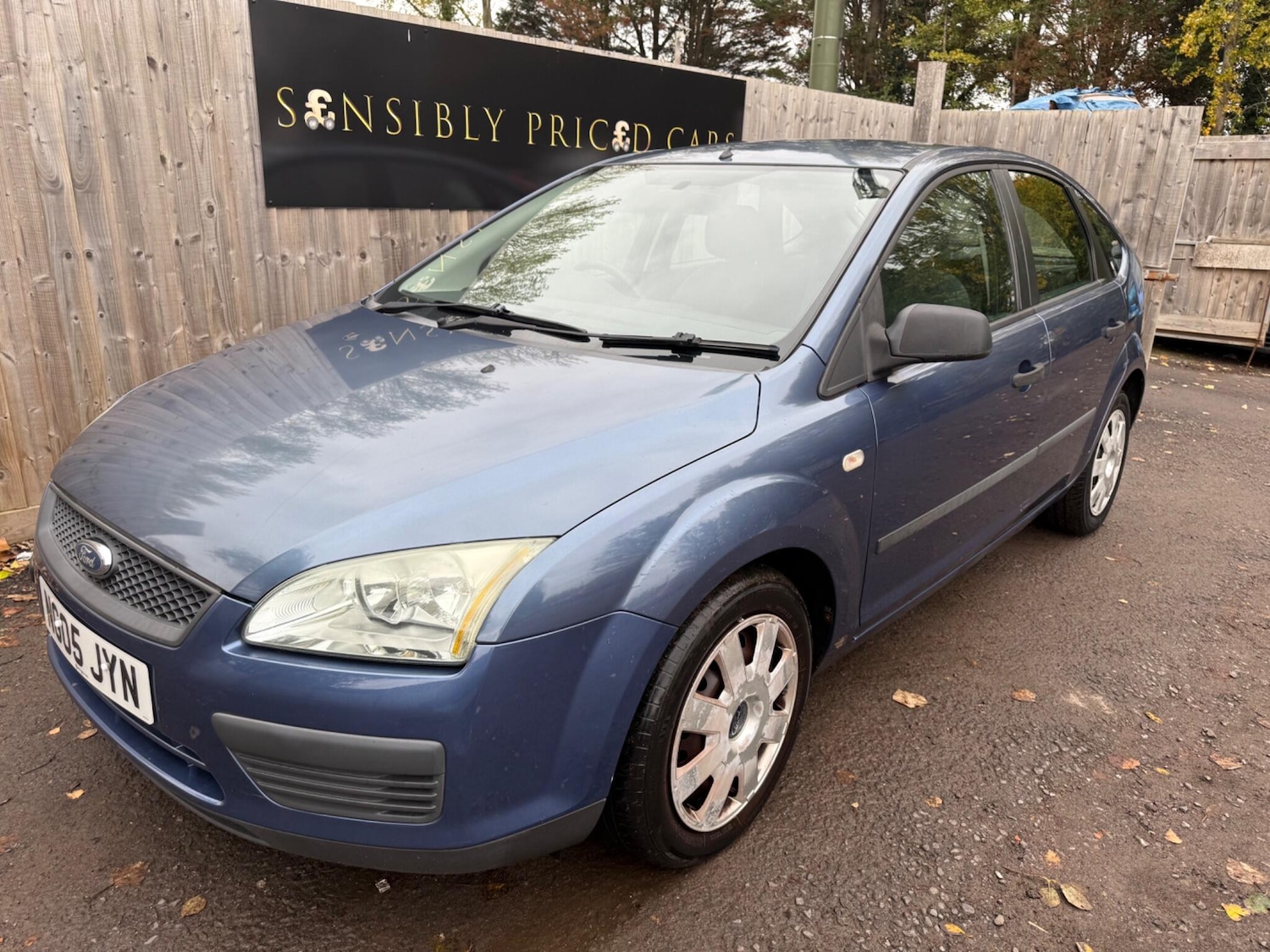 Used Ford Focus 2005 for sale - 76608335: Photo 3