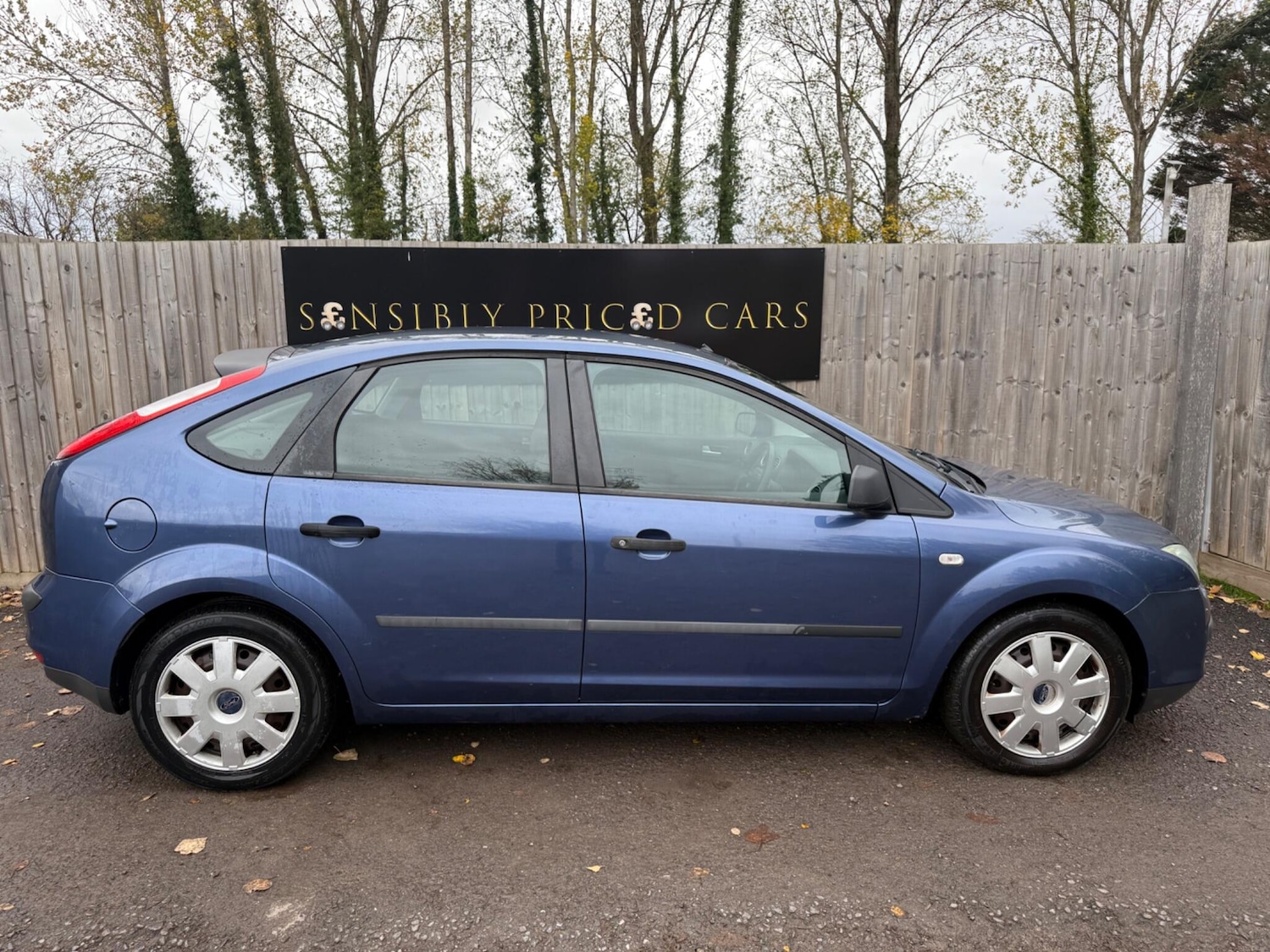 Used Ford Focus 2005 for sale - 76608335: Photo 7