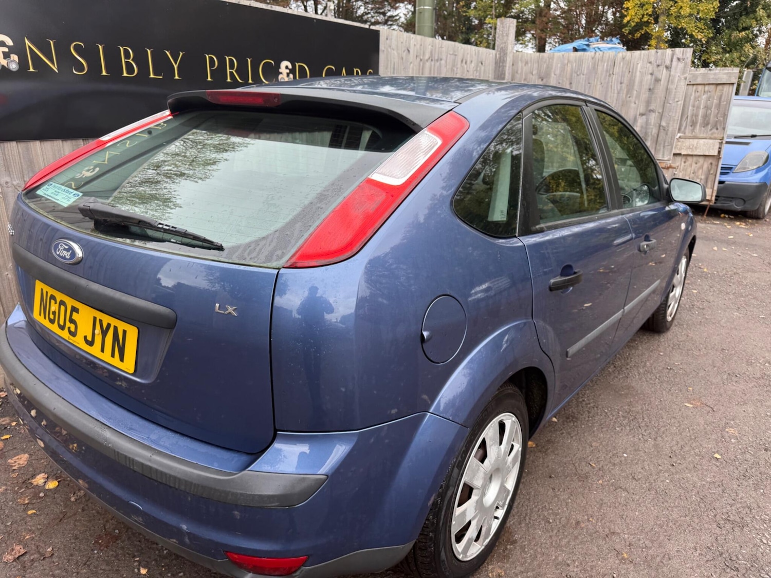 Used Ford Focus 2005 for sale - 76608335: Photo 8