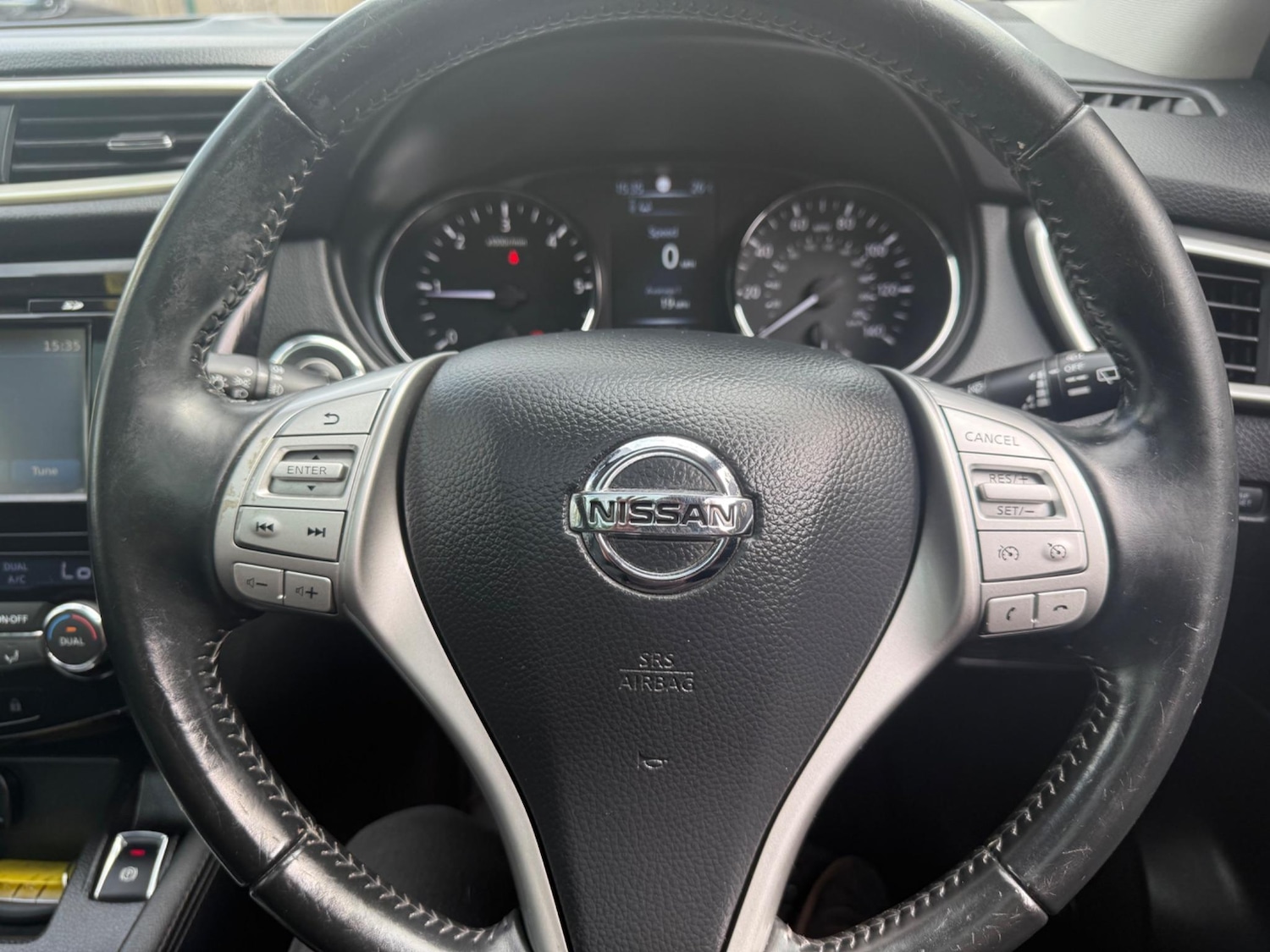 Used Nissan Qashqai 2015 for sale - 76608338: Photo 17