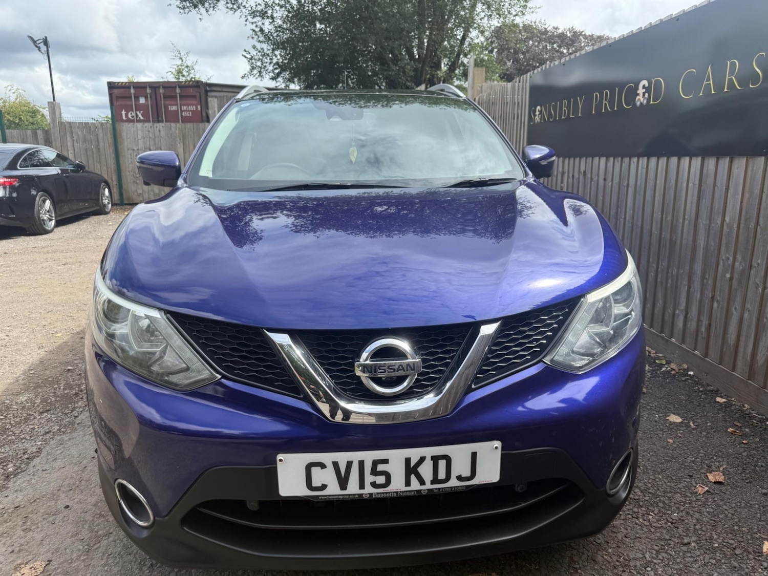Used Nissan Qashqai 2015 for sale - 76608338: Photo 2