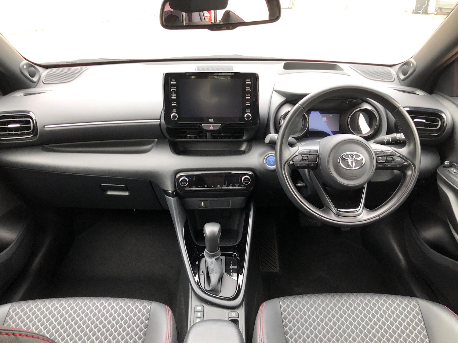 Used Toyota Yaris 2020 for sale - 76139821: Photo 7