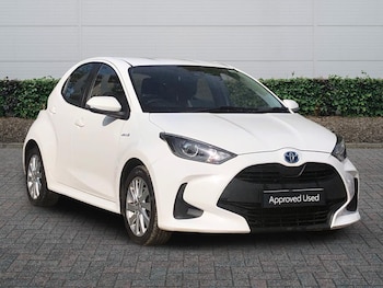 Used Toyota Yaris 2021 for sale - 78350910: Photo