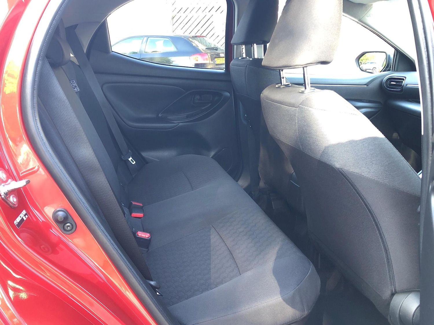 Used Toyota Yaris 2023 for sale - 76154334: Photo 21