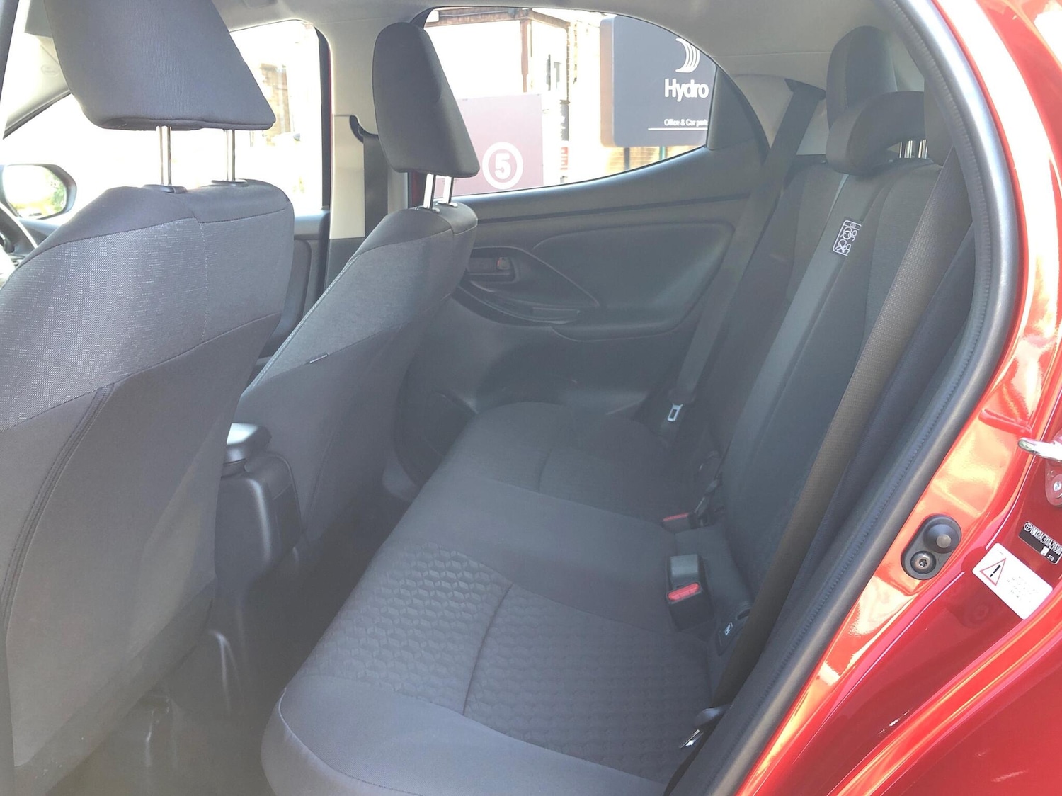 Used Toyota Yaris 2023 for sale - 76154334: Photo 22