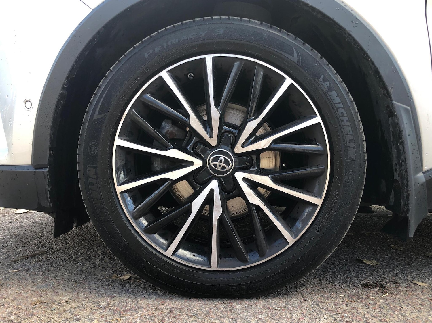 Used Toyota C-HR 2019 for sale - 76635360: Photo 22