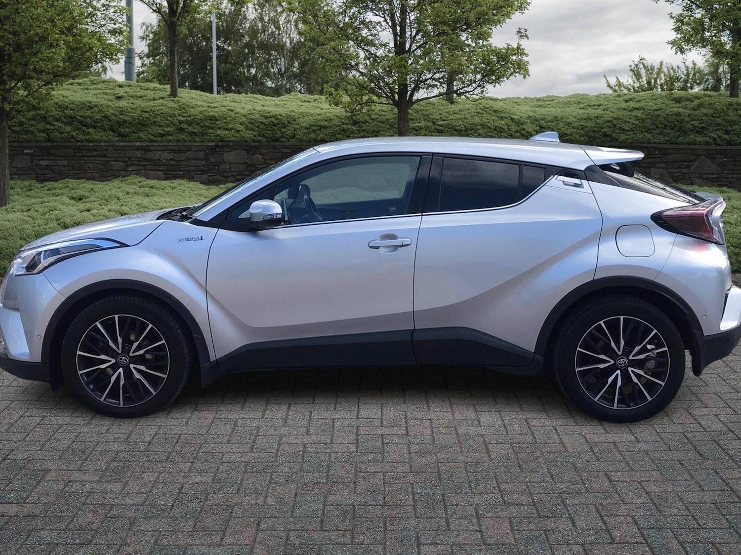 Used Toyota C-HR 2019 for sale - 76635360: Photo 7