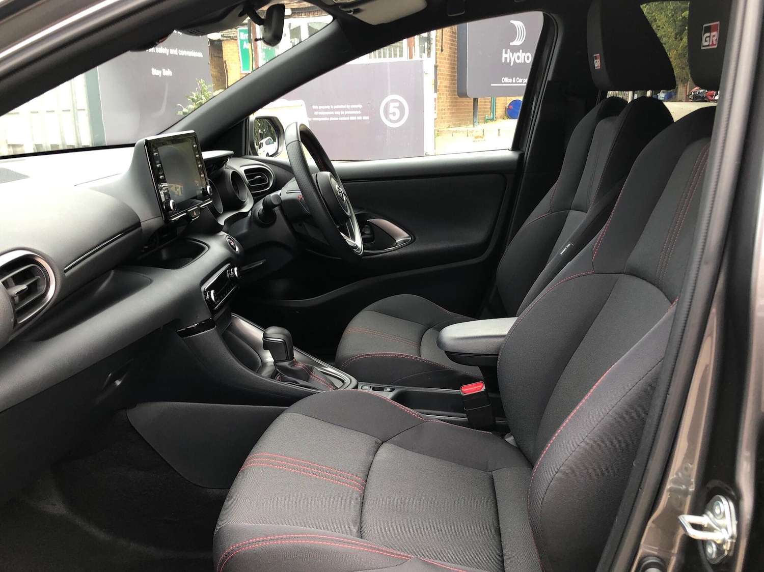 Used Toyota Yaris 2023 for sale - 76139824: Photo 12