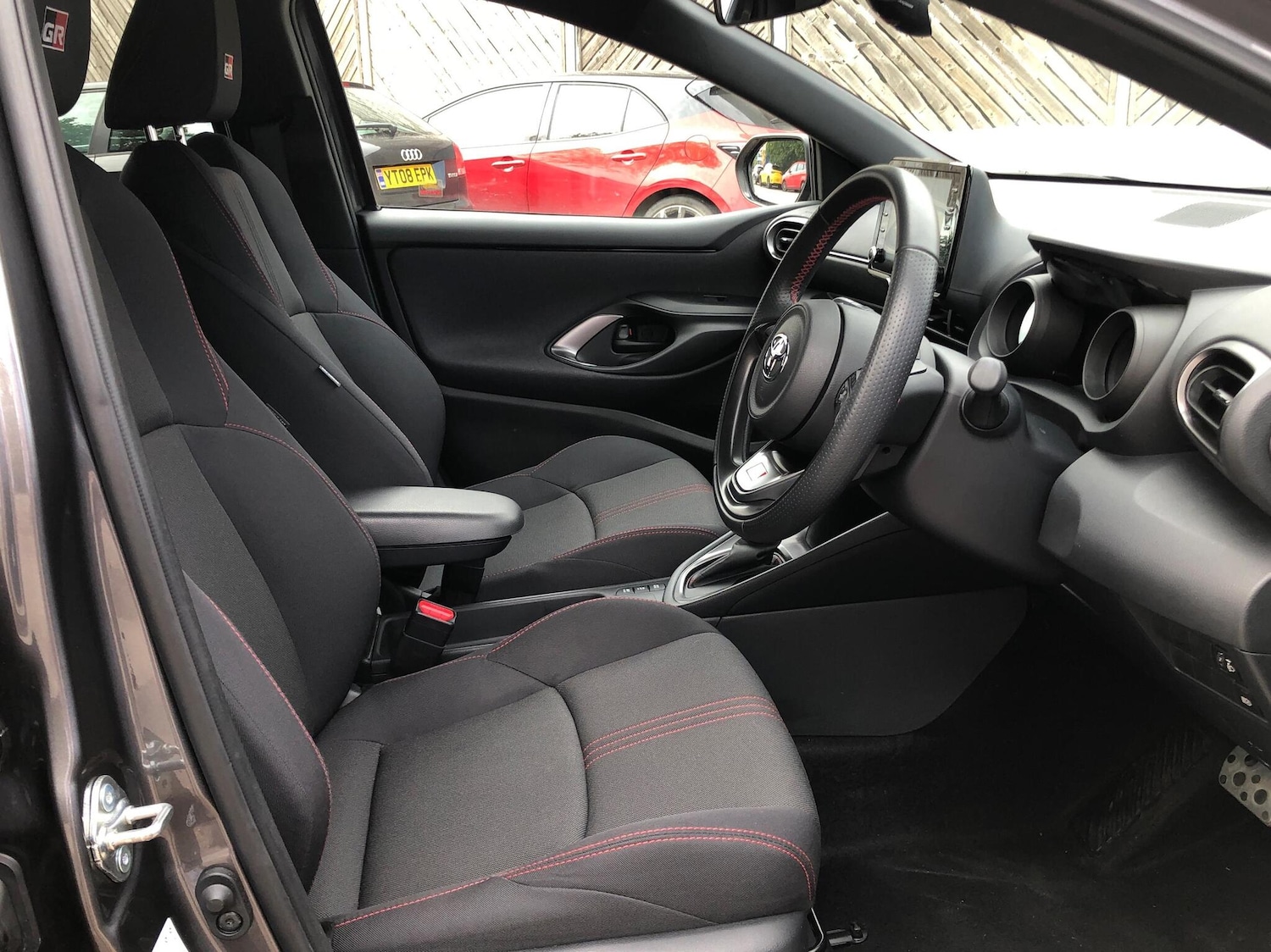 Used Toyota Yaris 2023 for sale - 76139824: Photo 13