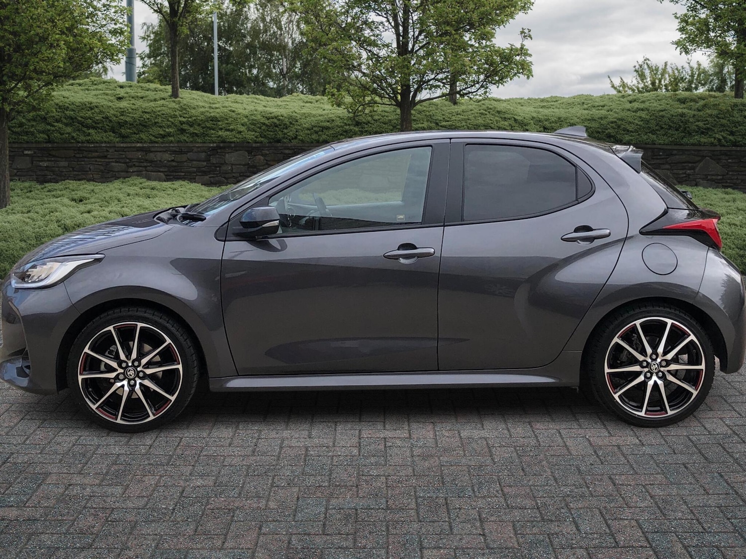 Used Toyota Yaris 2023 for sale - 76139824: Photo 19