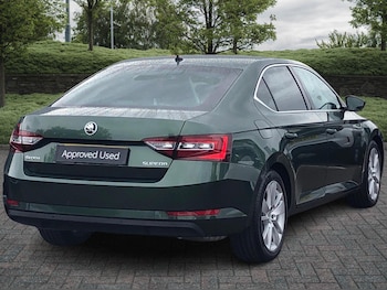 Used Skoda Superb 2019 for sale - 75709395: Photo