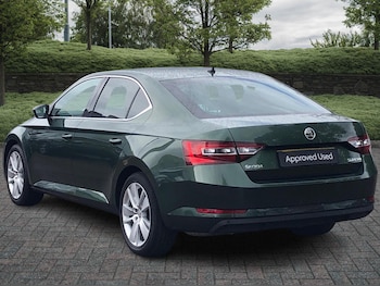 Used Skoda Superb 2019 for sale - 75709395: Photo