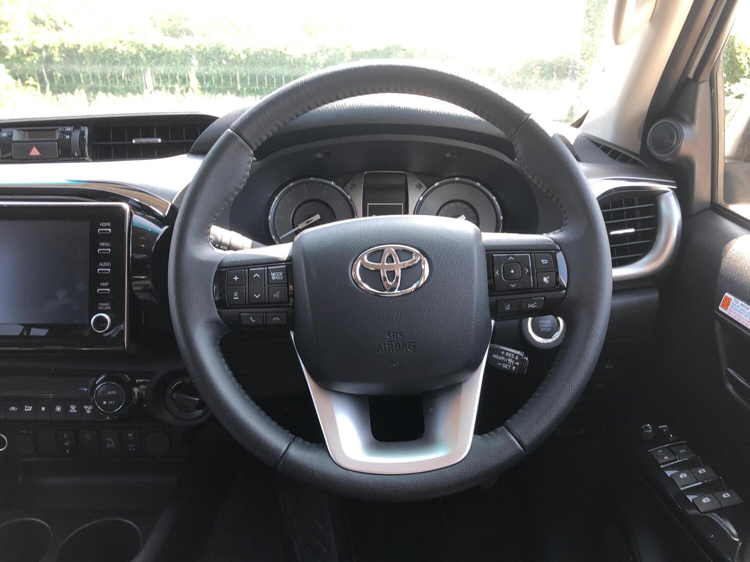 Used Toyota Hilux 2024 for sale - 77926832: Photo 13