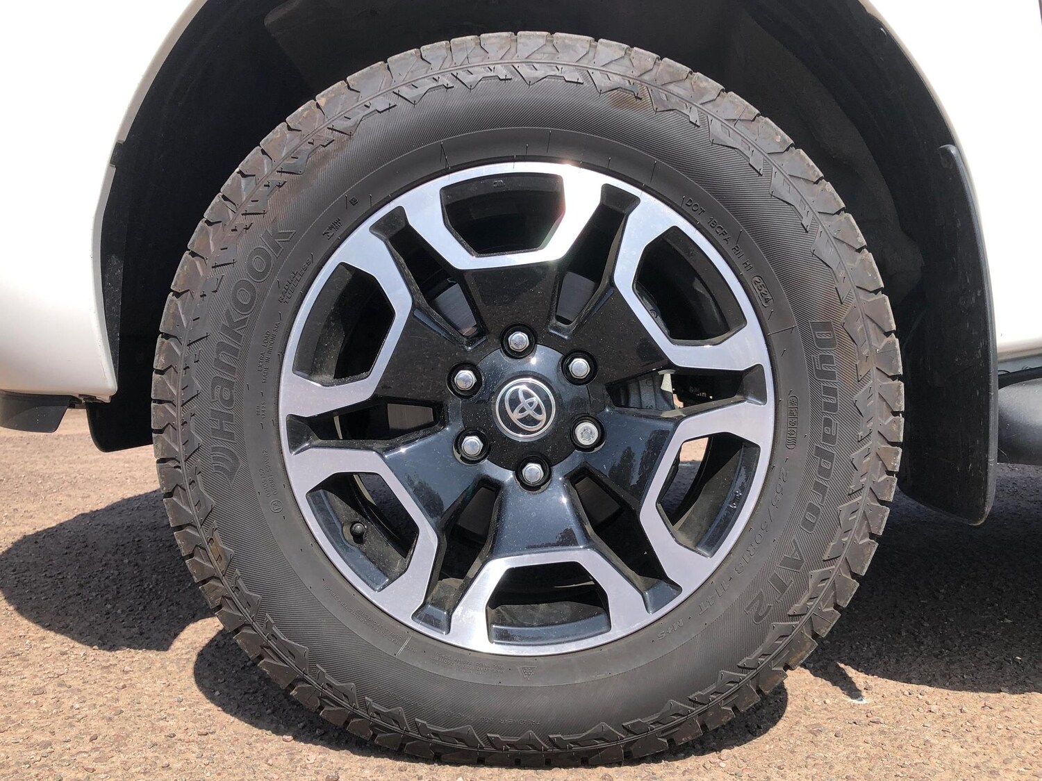 Used Toyota Hilux 2024 for sale - 77926832: Photo 21