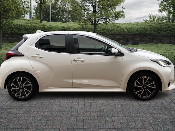 Used Toyota Yaris 2022 for sale - 76309292: Photo 8