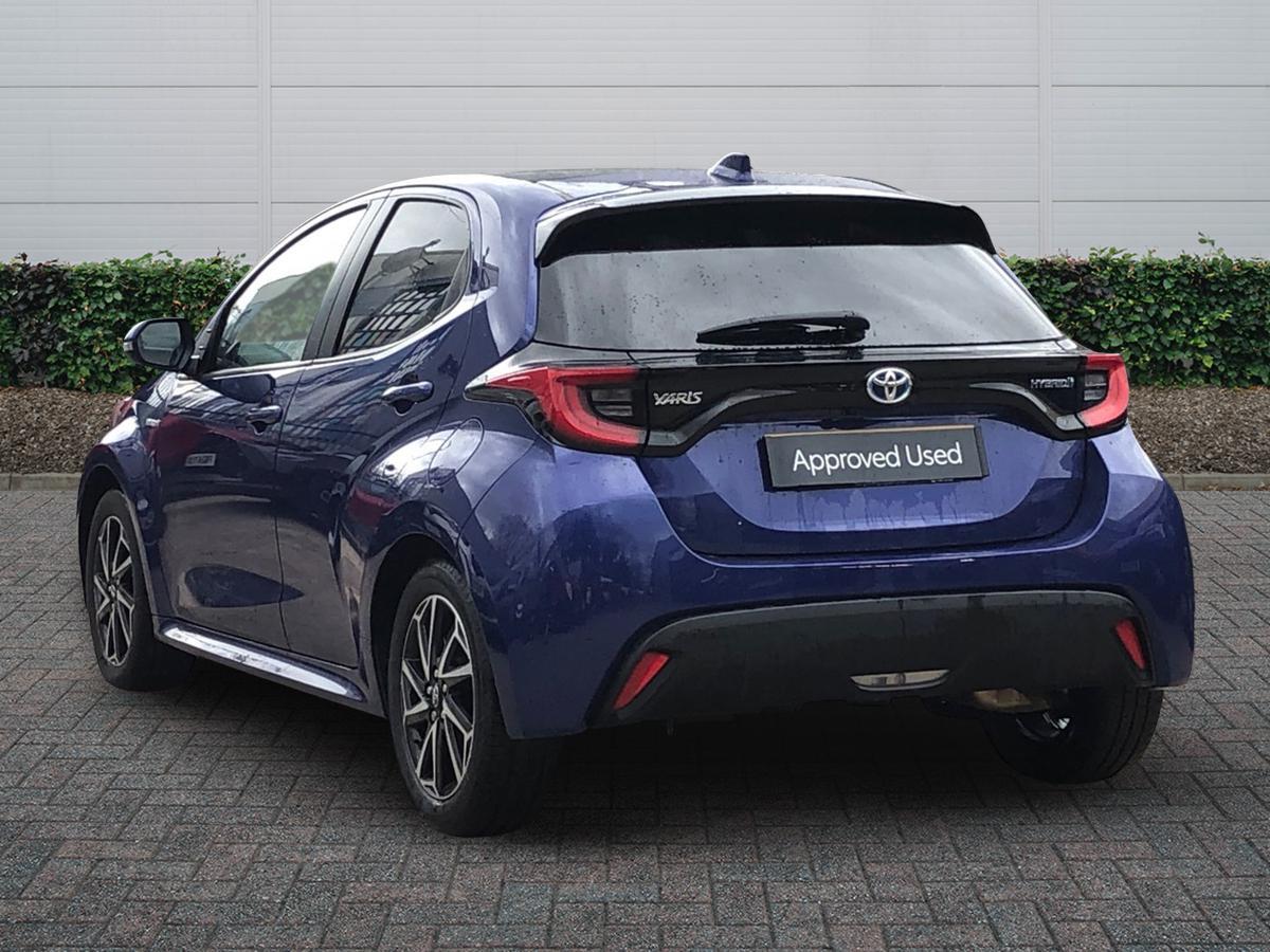 Used Toyota Yaris 2020 for sale - 77725247: Photo 2