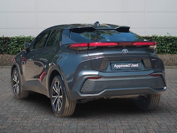 Used Toyota C-HR 2025 for sale - 79159831: Photo