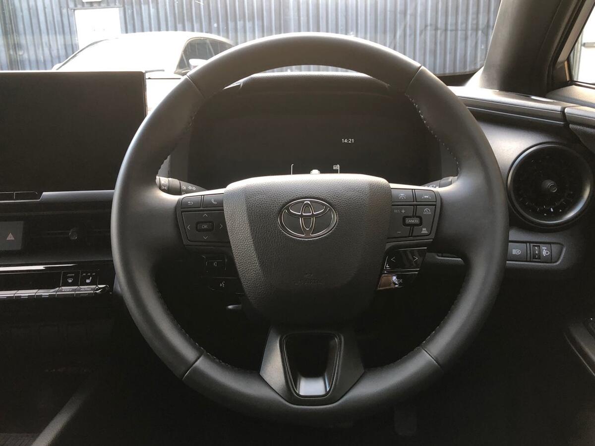 Used Toyota C-HR 2024 for sale - 77013513: Photo 18