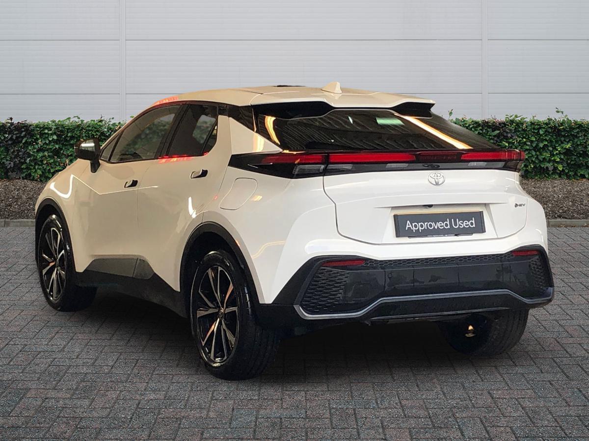 Used Toyota C-HR 2024 for sale - 77013513: Photo 2