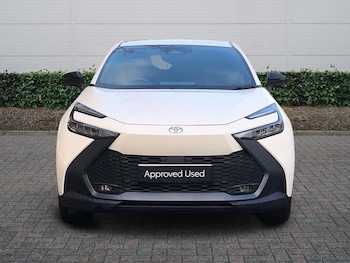 Used Toyota C-HR 2024 for sale - 77013513: Photo
