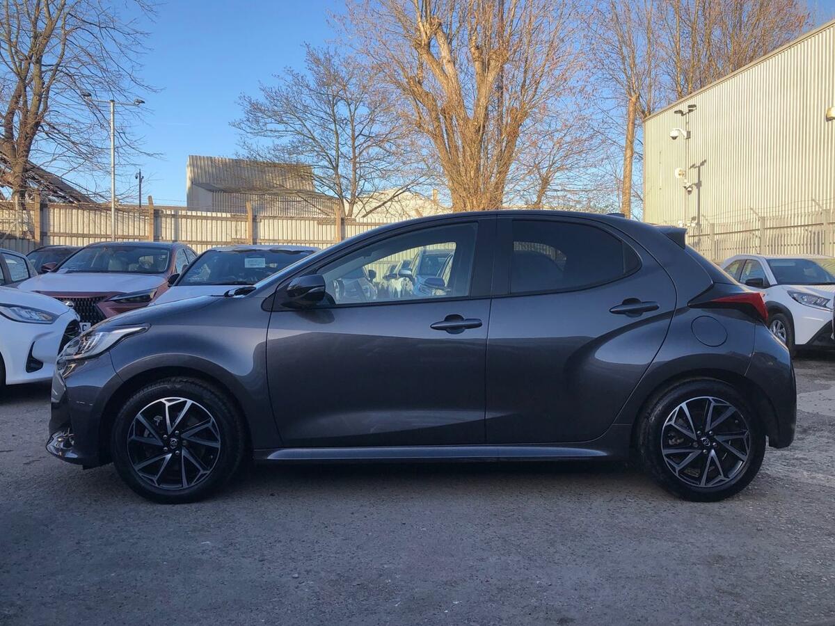 Used Toyota Yaris 2023 for sale - 77926920: Photo 18