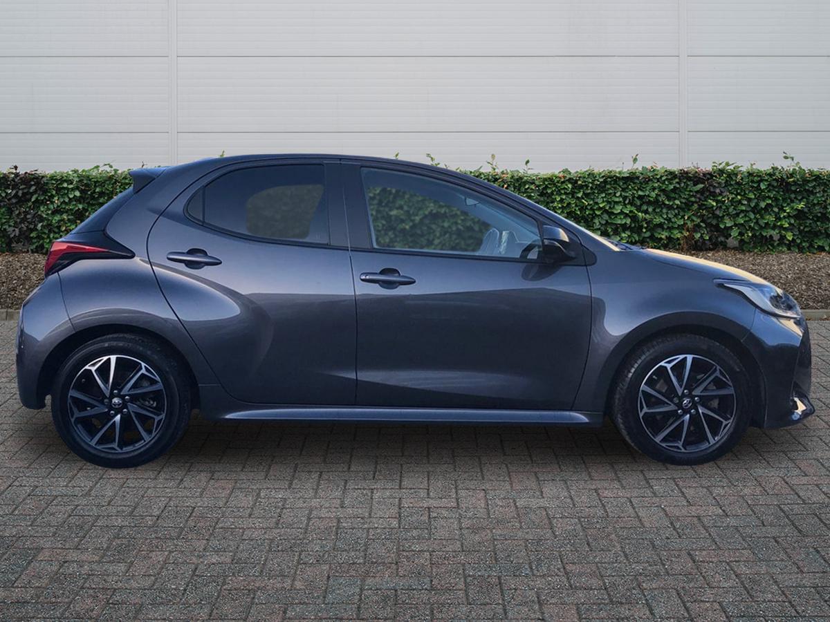 Used Toyota Yaris 2023 for sale - 77926920: Photo 5