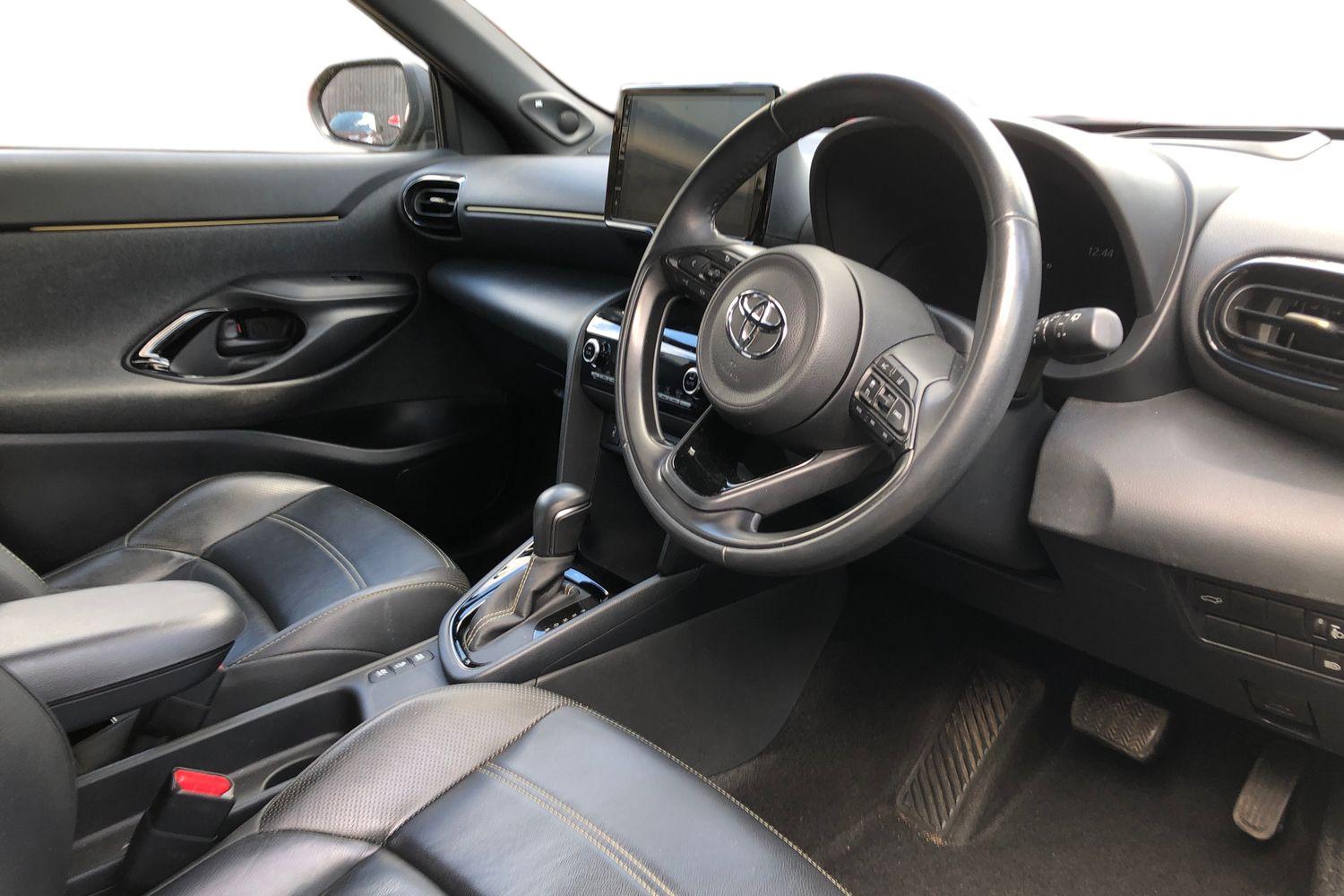 Used Toyota Yaris Cross 2022 for sale - 78117298: Photo 12