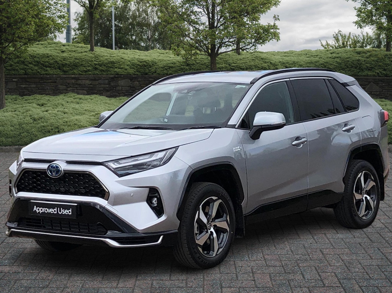 Used Toyota RAV4 2024 for sale - 77926830: Photo 2