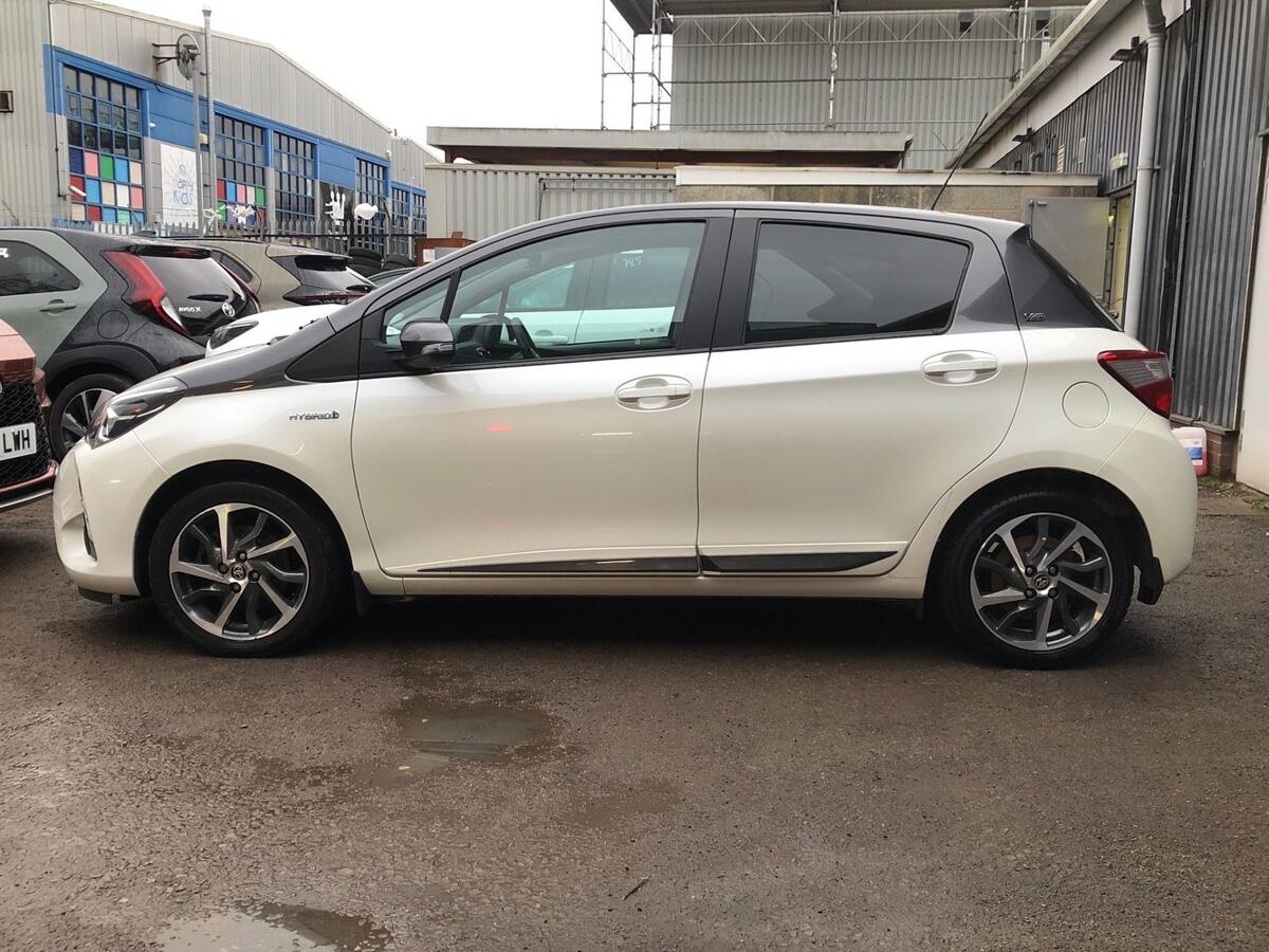 Used Toyota Yaris 2019 for sale - 77193038: Photo 13
